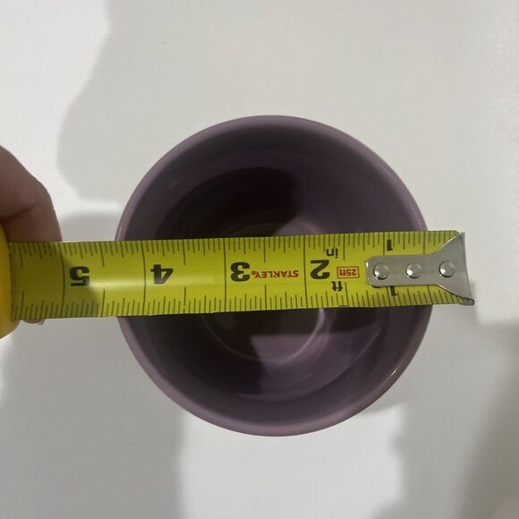 DISNEY STORE GENUINE AUTHENTIC DAISY DUCK COFFEE/TEA MUG LAVENDER INTERIOR - Picture 7 of 7